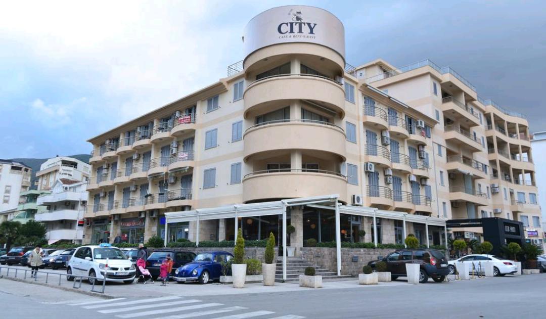 White Bear Budva Exterior foto